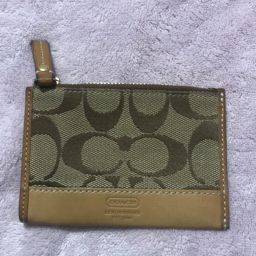Small Brown Coach Wallet